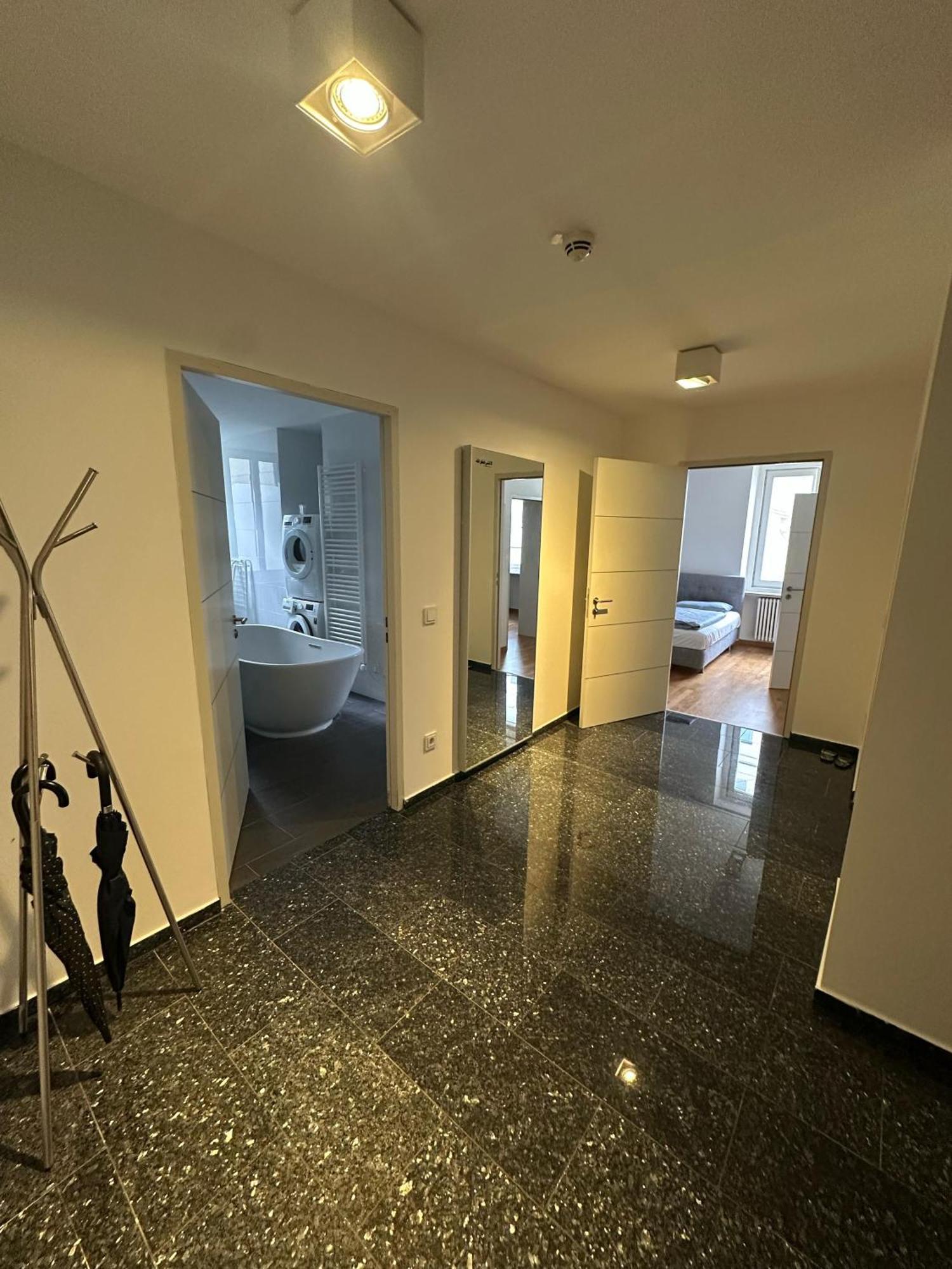 Al Nafurah Apartments München Exterior foto